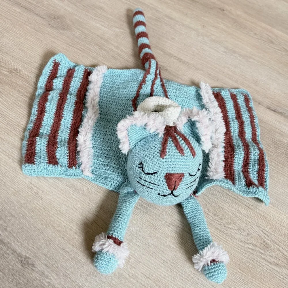 Hand Made Crochet Cat Arm Rest Cover Organizer Pockets Fur Trim Cup Holder Blue